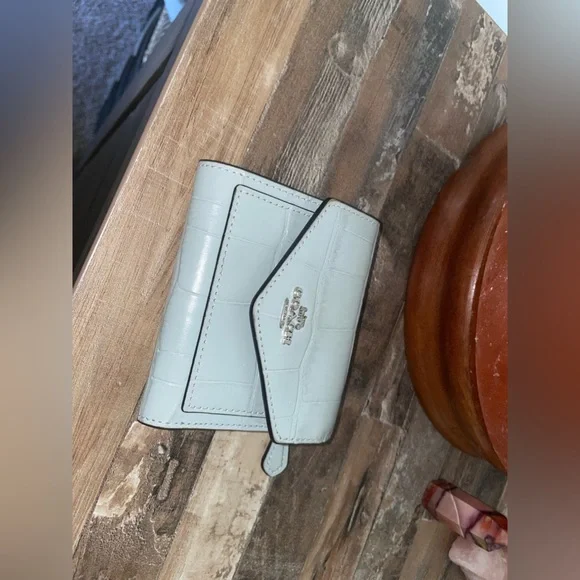 Coach small wallet - Picture 2 of 6